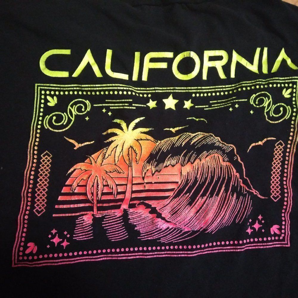Vintage 90s California Beach Sunset Neon Crop Top T-Shirt